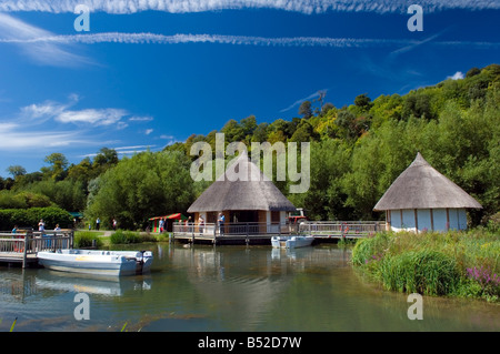 Il Outlook-In edifici educativi, Arundel Wildfowl and Wetlands Trust, West Sussex Foto Stock