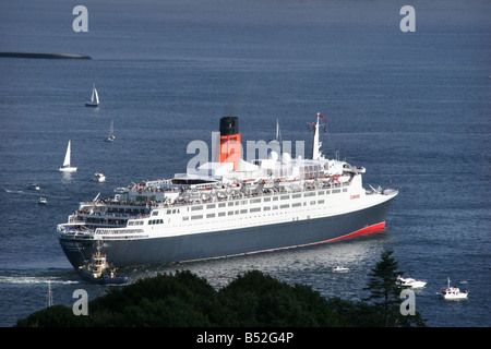 La Queen Elizabeth ll Foto Stock