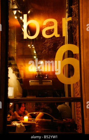 Marzo 2008 - Bar 6 un cafe e bar nella zona alla moda di Palermo Viejo noto come Soho Buenos Aires Argentina Foto Stock