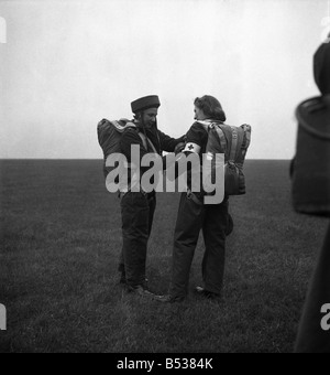 RAF Parachute infermieri. Ottobre 1948 O15033-005 Foto Stock