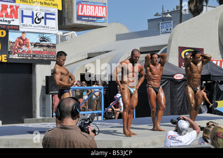 Celebrazione del corpo - un evento annuale il giorno della Festa del Lavoro in Venice, California Foto Stock