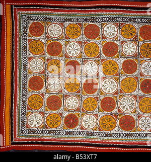 Artigianato pakistano applique pattern di patchwork Rilly cover letto dal Pakistan Foto Stock