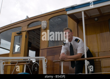 Yacht di lusso grazia Anne II Lago dei boschi Foto Stock