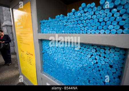 Santa orazione candele - Lourdes, Francia meridionale Foto Stock