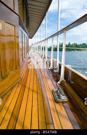 Open yacht deck Lago dei boschi Ontario Foto Stock