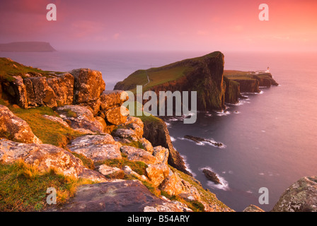 GB Scozia Neist point Lighthouse sull'Isola di Skye. Regno Unito GB EU Europe Foto Stock