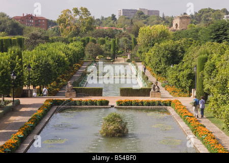 Cordoba in provincia di Cordoba Spagna giardini all'Alcazar dei Re Cristiani Foto Stock