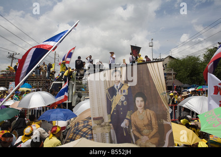 Governo anti-manifestanti, il Pad party rally in Bangkok con la polizia cerca su Foto Stock