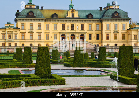 Drottningholms Slott casa della famiglia reale svedese vicino a Stoccolma in Svezia Foto Stock