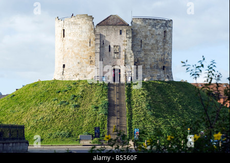 Cliffords Tower a York, Inghilterra, "Gran Bretagna" Foto Stock