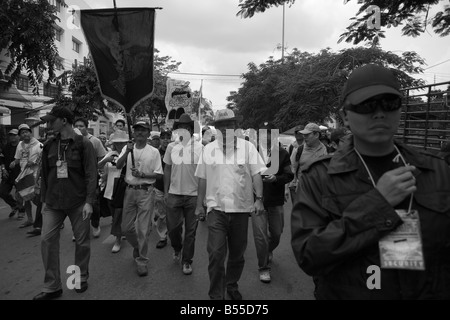 Governo anti-manifestanti, il Pad party rally in Bangkok con la polizia cerca su Foto Stock