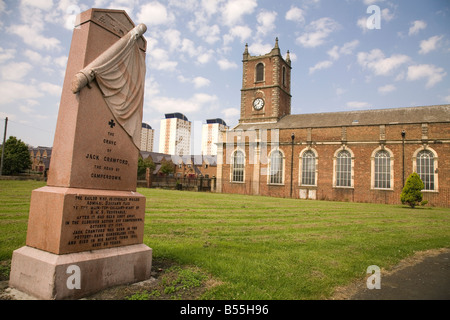 La pietra tombale di Jack Crawford nel cimitero di Sunderland vecchia chiesa parrocchiale. Foto Stock