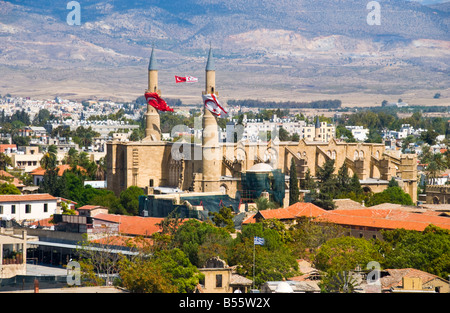 La Moschea Selimiye ex St Sophia Cattedrale Nicosia Repubblica Turca di Cipro del Nord Foto Stock