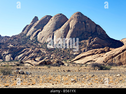 Paesaggio delle colline coniche in Damaraland Namibia Foto Stock