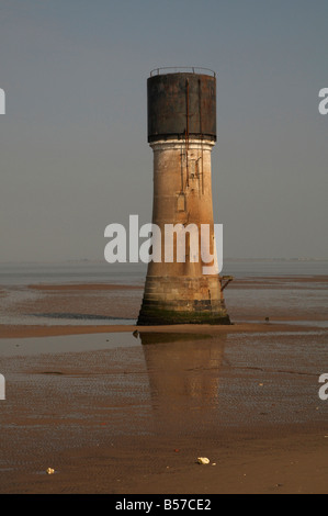 Spurn Low Light House a disprezzare il punto sulla East Riding of Yorkshire coast Foto Stock
