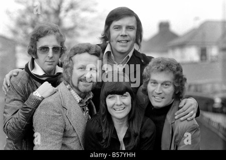 Rock and Roll funzione. Sul retro Marty Wilde. Da sinistra a destra prima fila: Carl Simmons, Chas McDevin, Shirley Douglas, e Tommy Foto Stock