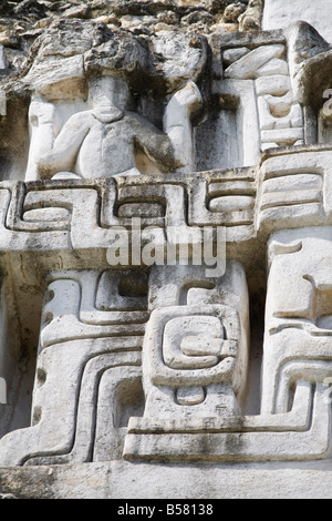 Fregio del 130ft alta El Castillo presso le rovine Maya di Xunantunich, San Ignacio, Belize, America Centrale Foto Stock