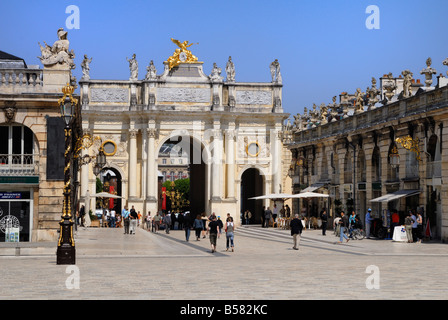 Arc de Triomphe, Place Stanislas, Sito Patrimonio Mondiale dell'UNESCO, Nancy Lorraine, Francia, Europa Foto Stock