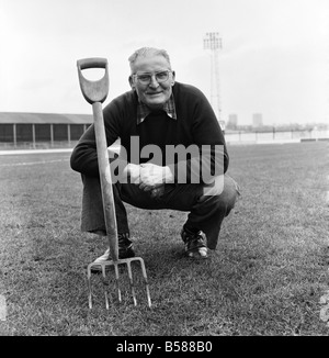 Il vecchio uomo/Motivi uomo/umorismo. Gennaio 1975 75-00466-005 Foto Stock