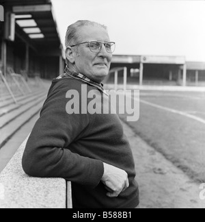 Il vecchio uomo/Motivi uomo/umorismo. Gennaio 1975 75-00466 Foto Stock