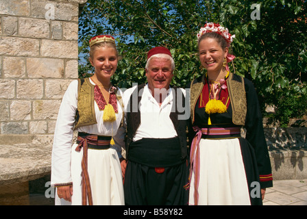 Persone in costumi folk Cilipi Croazia Europa Foto Stock