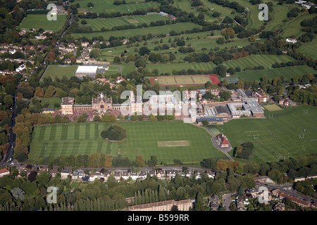 Vista aerea del nord est di Dulwich College campi da gioco campi da tennis Alleyn Park Road Dulwich Sydenham Hill Golf Course Londra Foto Stock