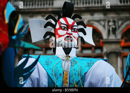 Thames Festival carnevale di notte a Londra 2008 Foto Stock