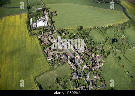 Vista aerea del nord est del paese agriturismi campi Scandicci ha Kings Road Kings Scandicci ha abitato Wolston Warwickshire CV23 Inghilterra Foto Stock