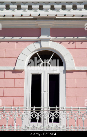 Edificio colonnato, Bridgetown, Barbados, West Indies, dei Caraibi e America centrale Foto Stock