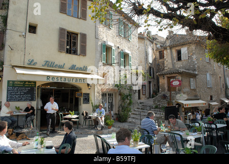 Il Filleul Menthe Ristorante a St Paul de Vence in Francia Foto Stock