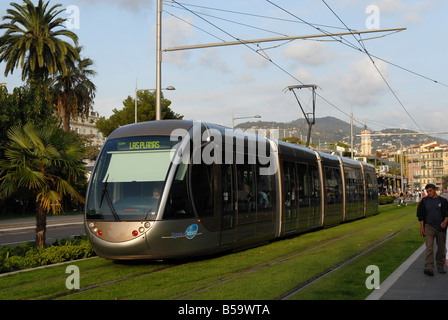 Il tram elettrico Nizza nel sud della Francia Foto Stock