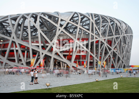 Il "nido" Stadio Olimpico Nazionale a Pechino prima di un abito da sera prove generali per i Giochi Olimpici cerimonia di apertura Foto Stock