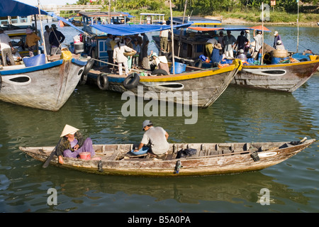 Barche da pesca, Hoi An, Vietnam Foto Stock