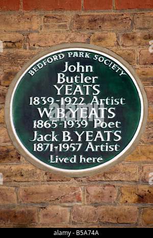 Bedford Park società marcatura di placca di una ex casa di membri della famiglia di Yeats, in Bedford Park, a ovest di Londra - Inghilterra Foto Stock