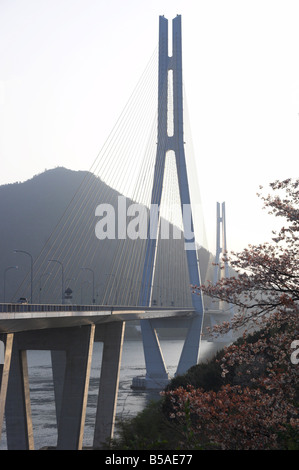 Ponte tatara, Honshu Shikoku bridge project, Nishiseto expressway, Omishima isola, Ehime arcipelago, Giappone Foto Stock