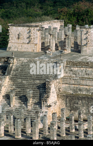 Tempio dei Guerrieri, Chichen Itza, Sito Patrimonio Mondiale dell'UNESCO, Yucatan, Messico, America del Nord Foto Stock