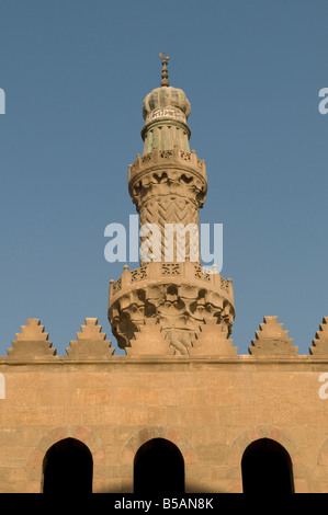 Il minareto di Sultan al-Nasir Muhammad ibn Qala'Onu alla moschea di Saladino o Salaḥ ad-Dīn cittadella medievale fortificata islamica in Il Cairo Egitto Foto Stock