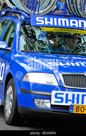 Team car 2008 Tour della Gran Bretagna cycle race Foto Stock