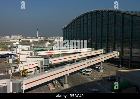 Aeroporto di Heathrow Terminal 5 nel 2008, Londra, Inghilterra, Europa Foto Stock