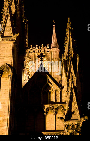 Spires of Lincoln Cathedral at night Foto Stock