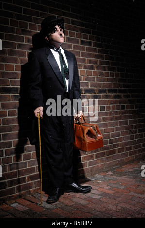 Charlie Chaplin in uno spot di luce Foto Stock