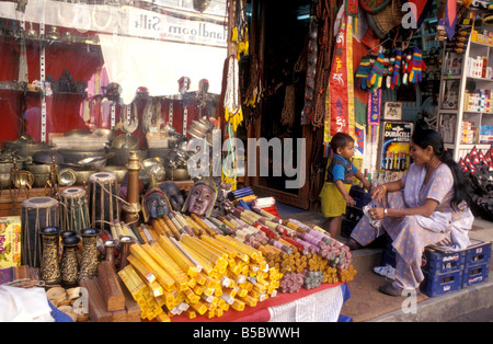 Negozio di artigianato thamel Kathmandu in Nepal Foto Stock