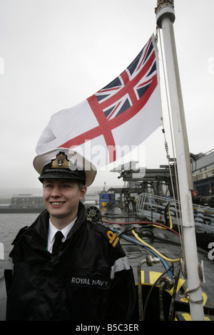 Il tenente Alastair Harris on board HMS Vanguard ormeggiato a Faslane Base Navale Foto Stock