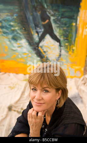 Artista Skye Holland nel suo studio, Twickenham, MIDDLESEX REGNO UNITO Foto Stock