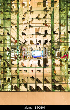 Kurt Geiger negozio di calzature Westfield Shopping Centre Città Bianca sviluppo W12 London Regno Unito Foto Stock