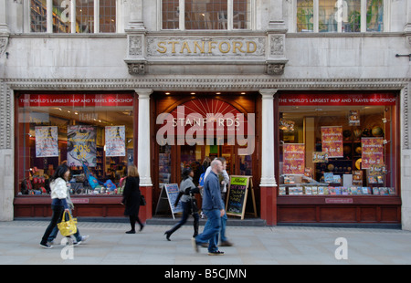 Mappa Stanfords e book shop in Long Acre Covent Garden Londra Inghilterra Foto Stock