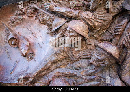 Dettaglio, memoriale di guerra su Victoria Embankment London Foto Stock