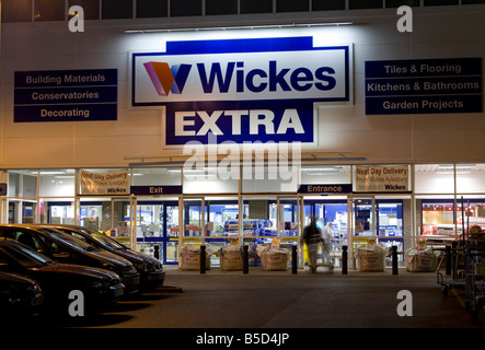 Wickes Extra superstore DIY - Aylesbury - Buckinghamshire Foto Stock