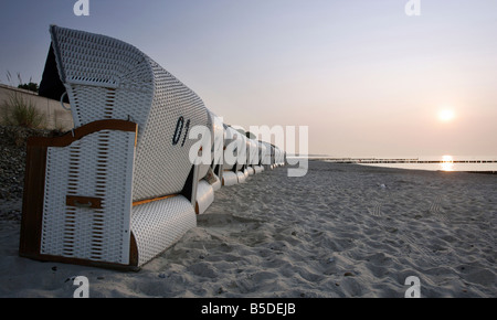 Spiaggia vuota sedie, Heiligendamm, Germania Foto Stock