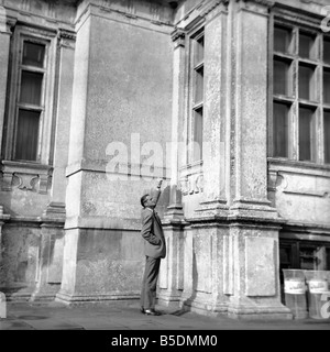 Il marchese di Bath visto qui a Longleat house. Gennaio 1961 Foto Stock